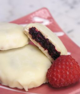 Raspberry Filled Shortbread Cookie