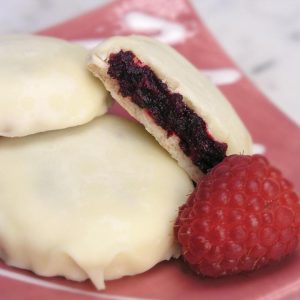 Raspberry Filled Shortbread Cookie